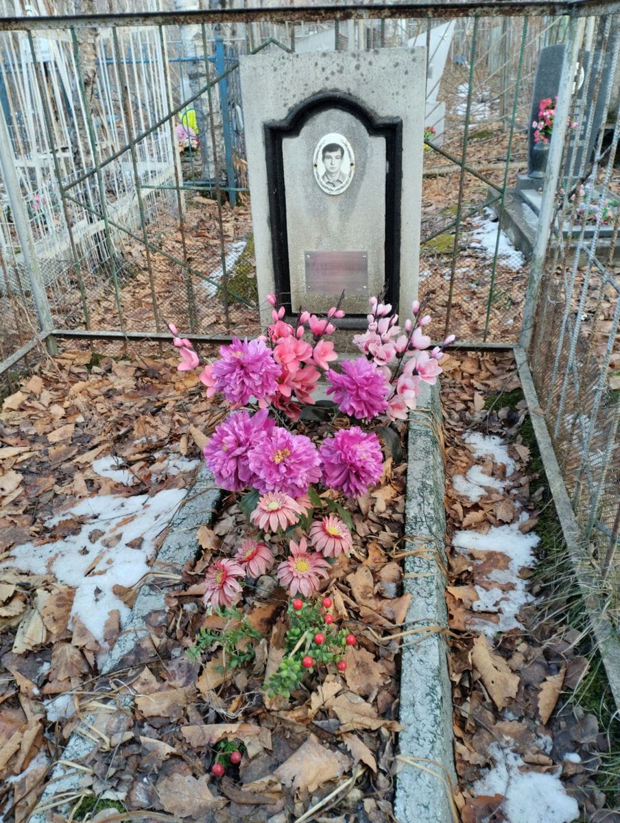 Татаринов Юрий Матвеевич