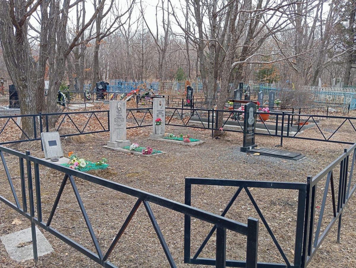 Немцов Юрий Егорович